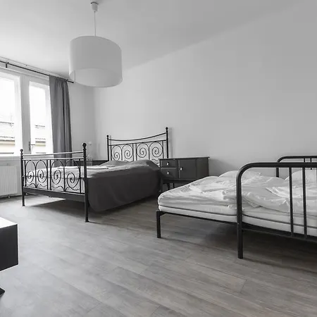 Apartamento Premier Old Town Hradebni *